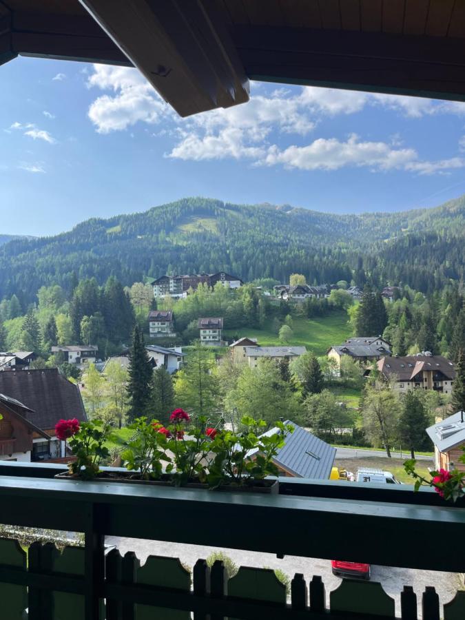 Landhaus Krenn Hotel Bad Kleinkirchheim Exterior foto